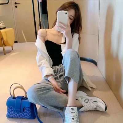 当扎卡里比弗来到小镇